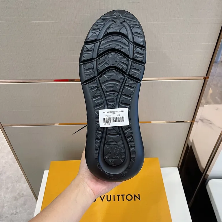 Louis Vuitton Shoe 